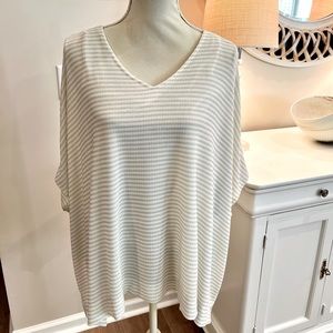 Chicos travelers poncho top